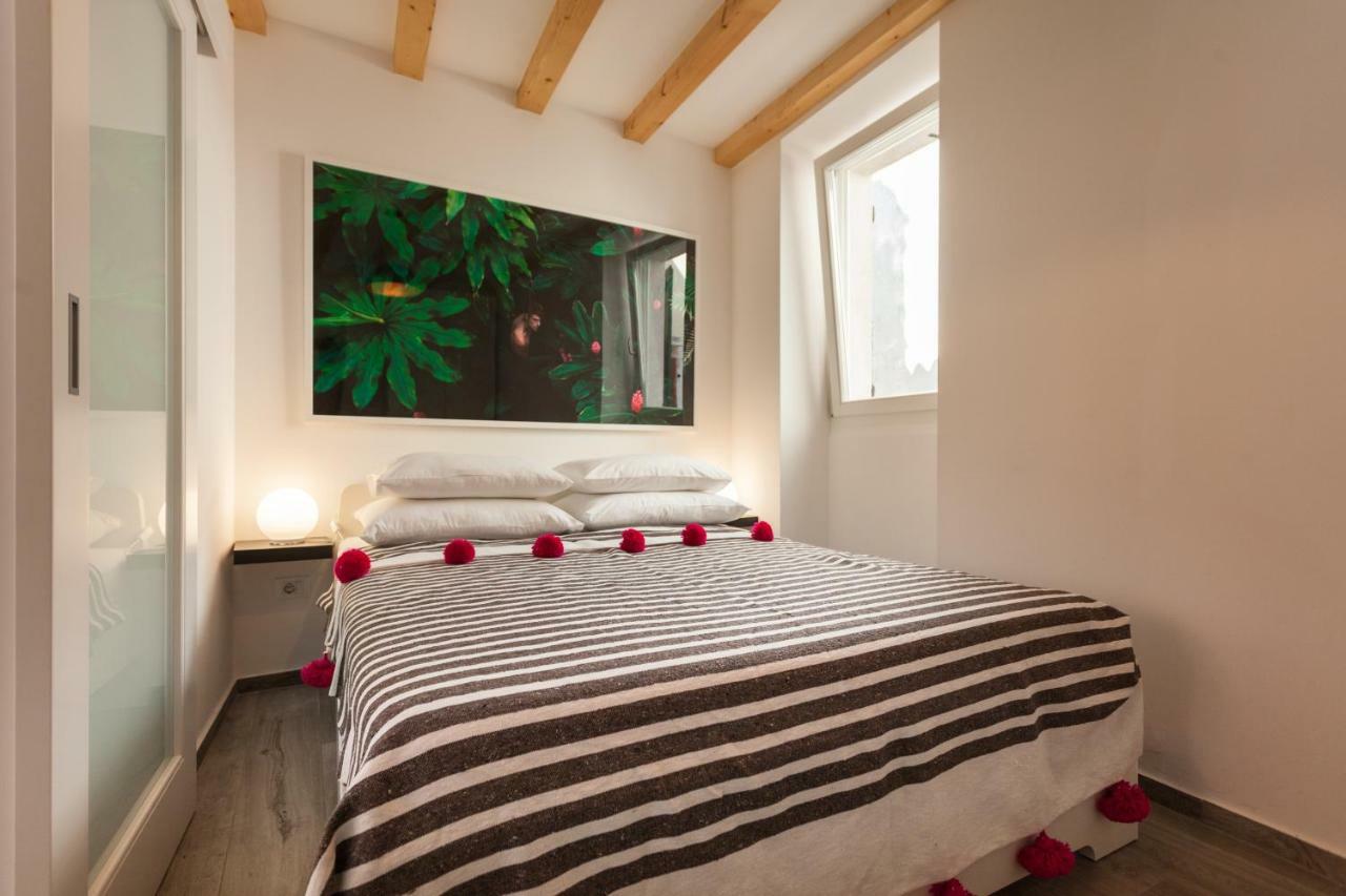 Apartments Stube 4 Rovinj Extérieur photo